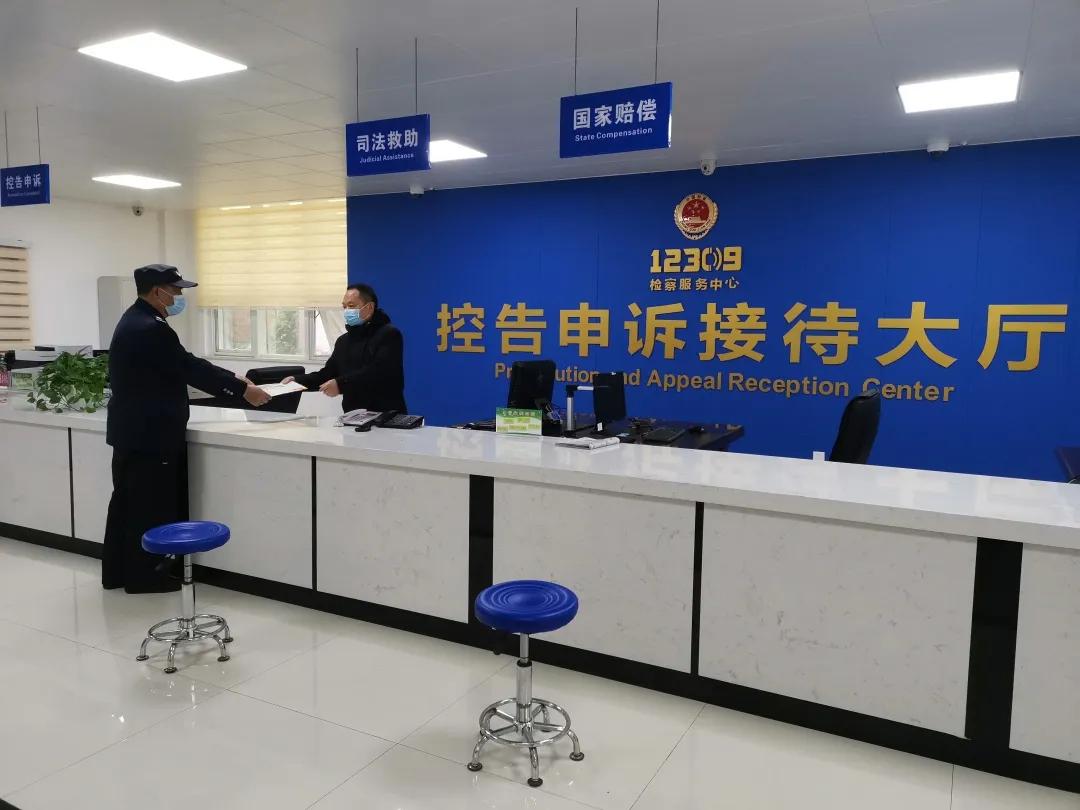 红花映日展风姿,说完唐诗赞宋词打一准确生肖警惕虚假宣传、全面解答与解释、专家解答解释落实