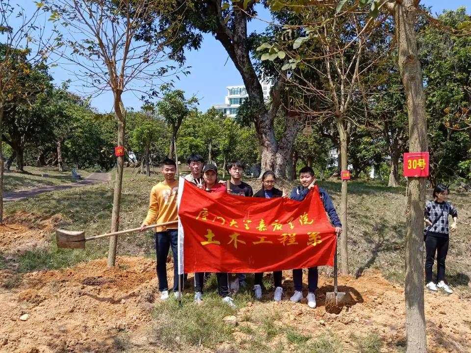 满圈绿色春意浓 八片中秋是佳节打一准确生肖详细解答、解释与落实、时代解答解释落实