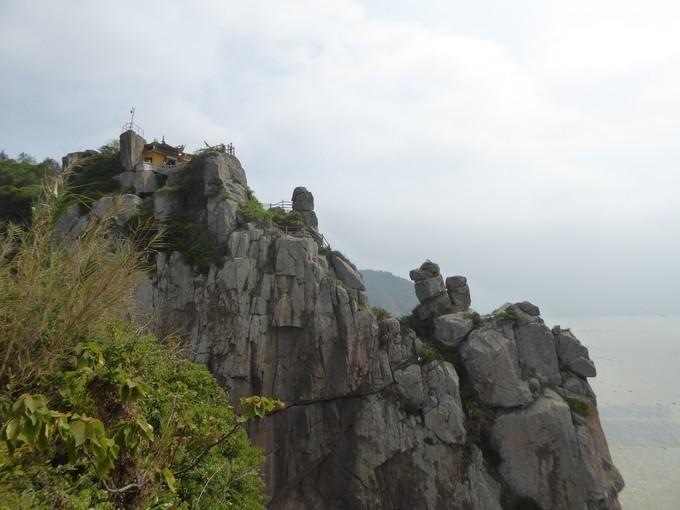 锁定红珠，是非只为，晴日萬株煙一陣打一准确生肖，全面释义、时代解答解释落实