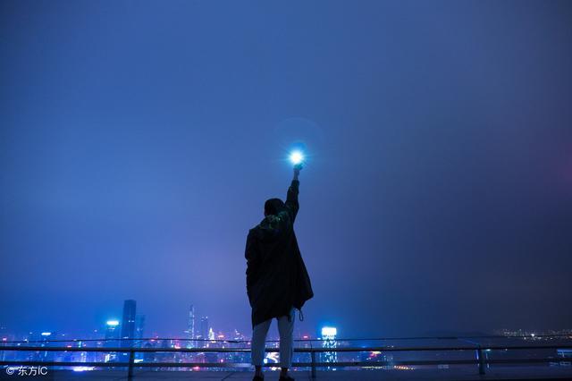 登上高楼想摘星，冬风一吹全身抖打一准确生肖，全面释义、前沿解答解释落实